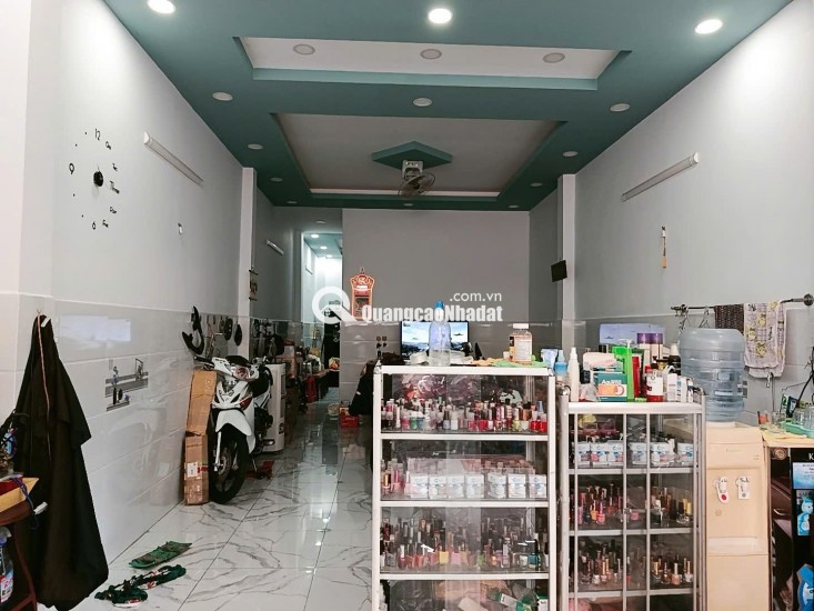 MẶT TIỀN NHÀ gấp bán đường Hoàng Minh Đạo, 68m2, dài 19m Quận 8